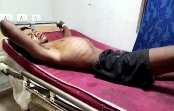 Tripura Mob lynching cases again come up in Chandrapur area: One beaten to death on suspicion of theft, two admitted to GB in critical condition Tripura Mob lynching cases again come up in Chandrapur area: One beaten to death on suspicion of theft, two admitted to GB in critical condition
